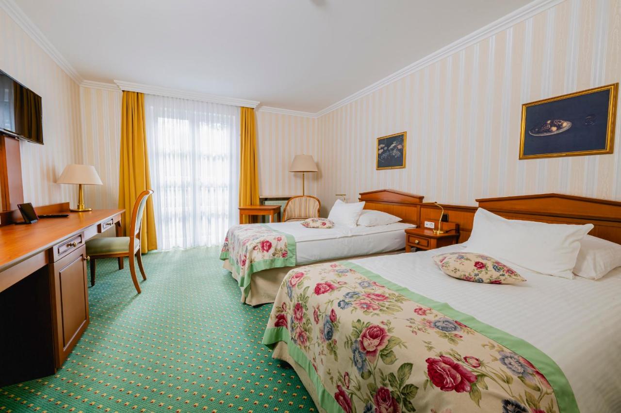 Hotel am Schlosspark - 3