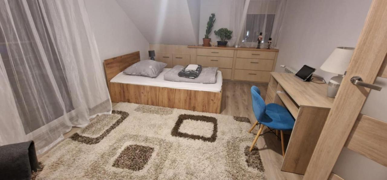 Cudowny Zakątek z Ogrodem i Basenem - 4