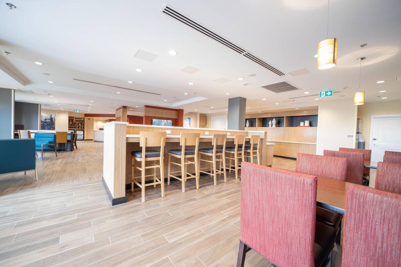 TownePlace Suites by Marriott Petawawa photo 2