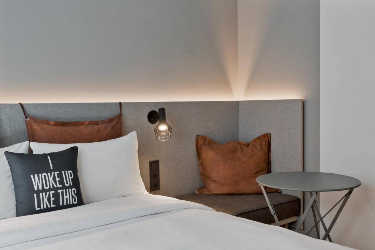 Moxy Frankfurt City Center photo 3