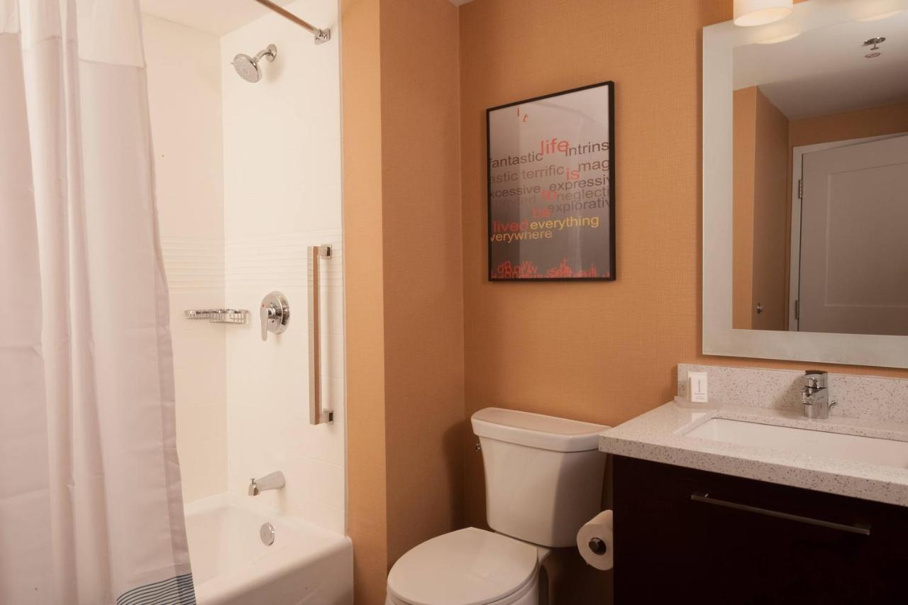 TownePlace Suites by Marriott Charleston Airport/Convention Center photo 2