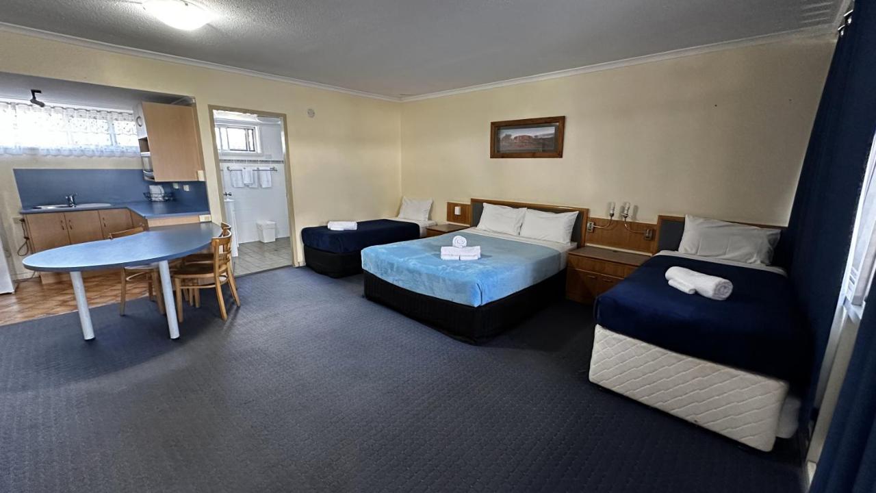 The Q Motel Rockhampton photo 3