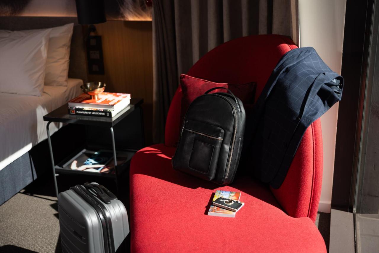 Hotel Indigo Melbourne on Flinders by IHG