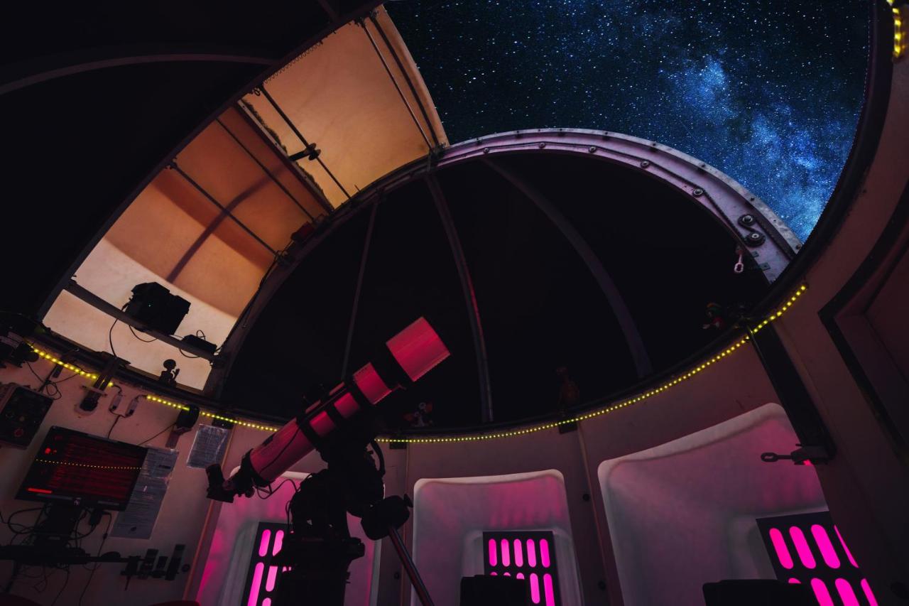 Observatory Retreat - the Ultimate Stargazing Getaway with Private Observatory - 4