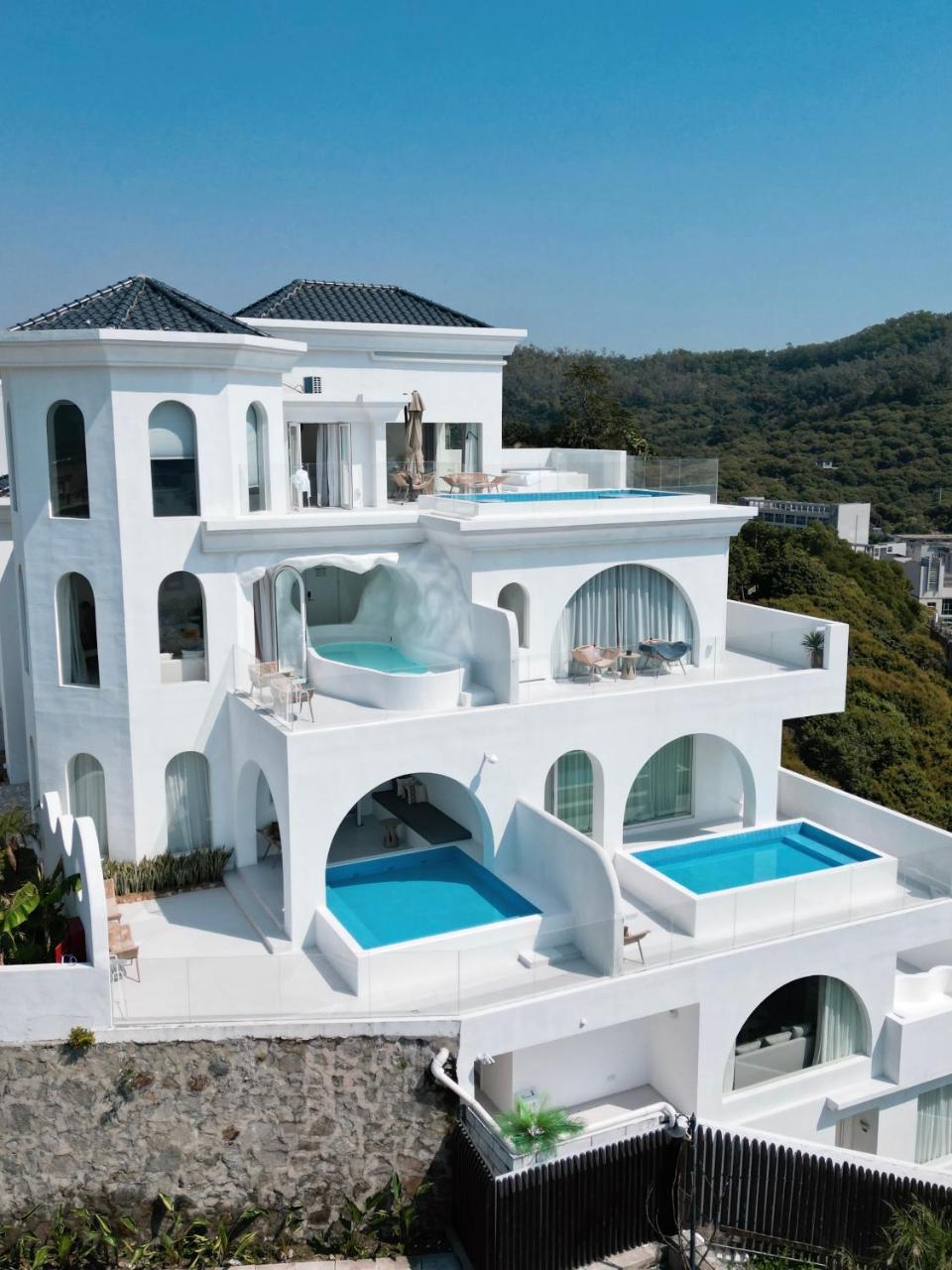Foto - Miyue Shenzhen Blue and White Holy Island Cliff Pool Hotel