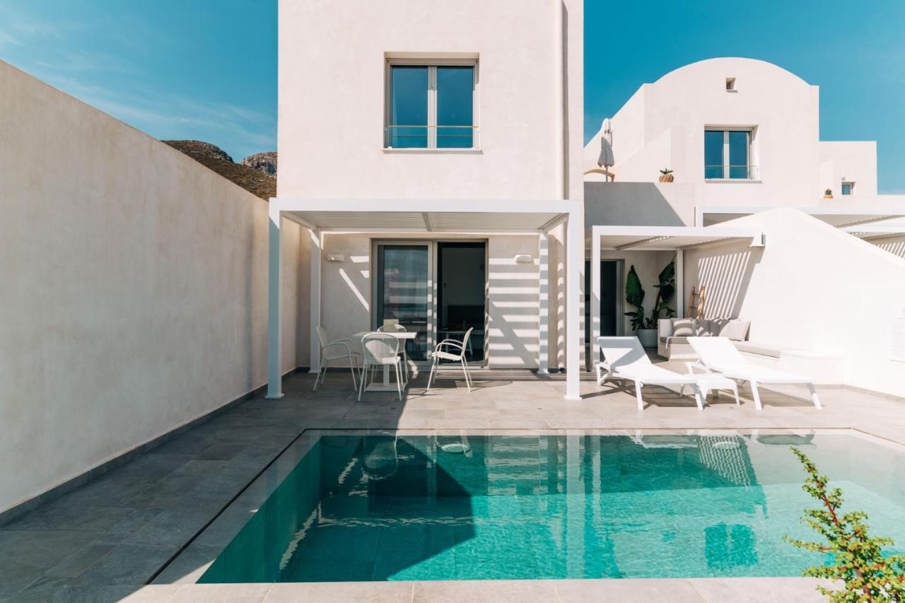 Makrikythera Luxury Suites - Private Pool or Hot Tub Suites - 6