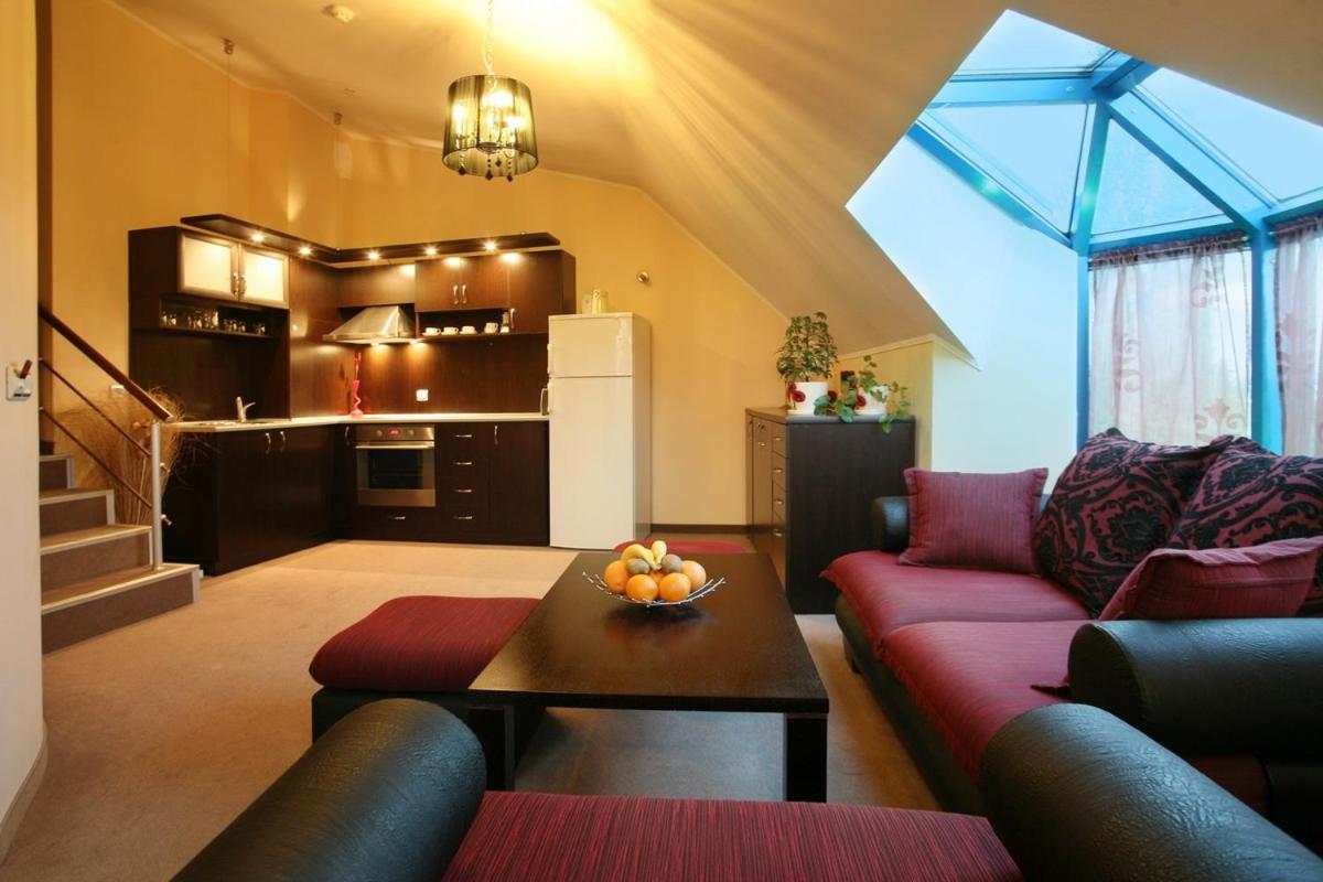 Riverside Family Hotel photo 2