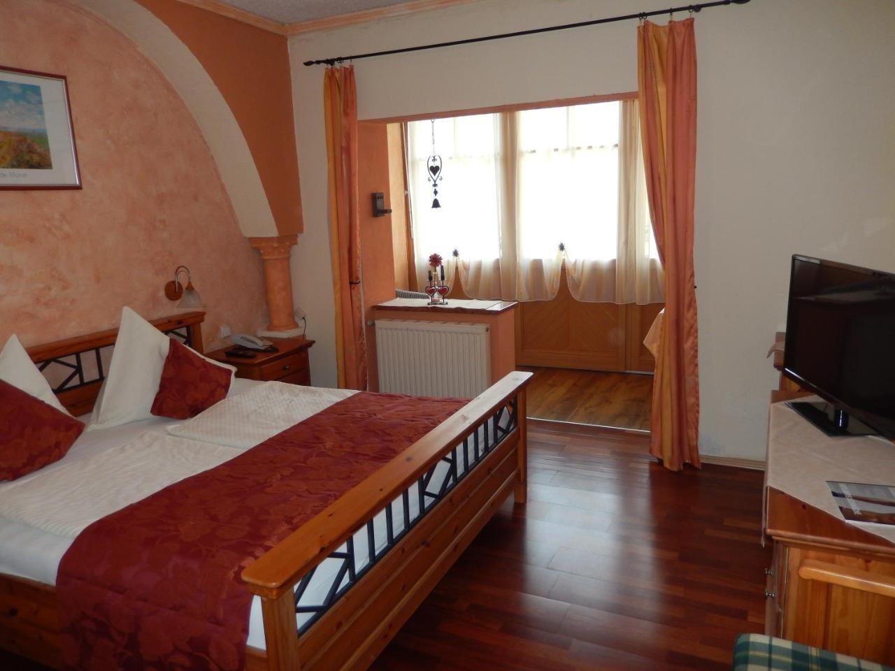 Landhotel Mariensäule photo 4