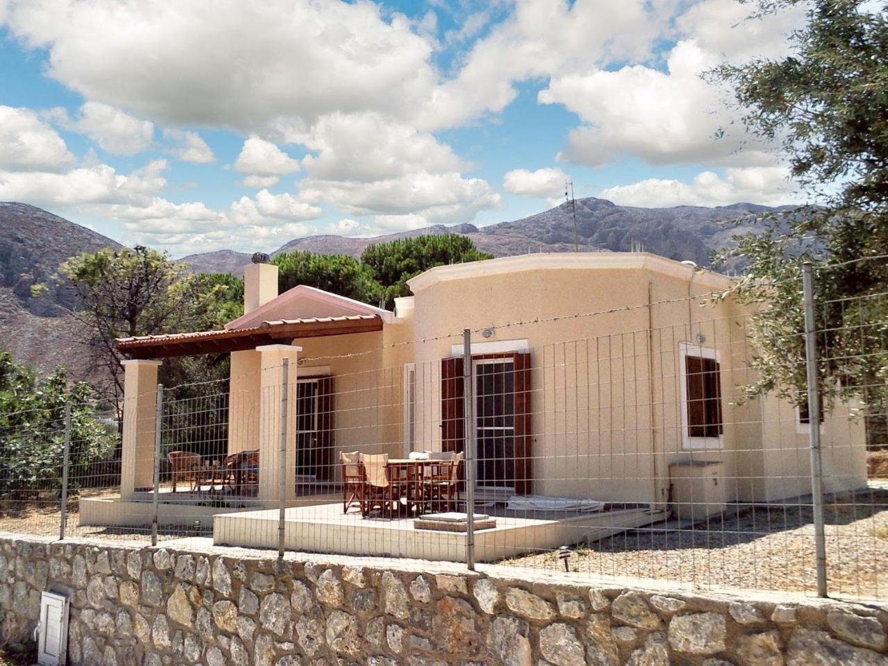 Chic Villa in Kalymnos + Mountain View - 6