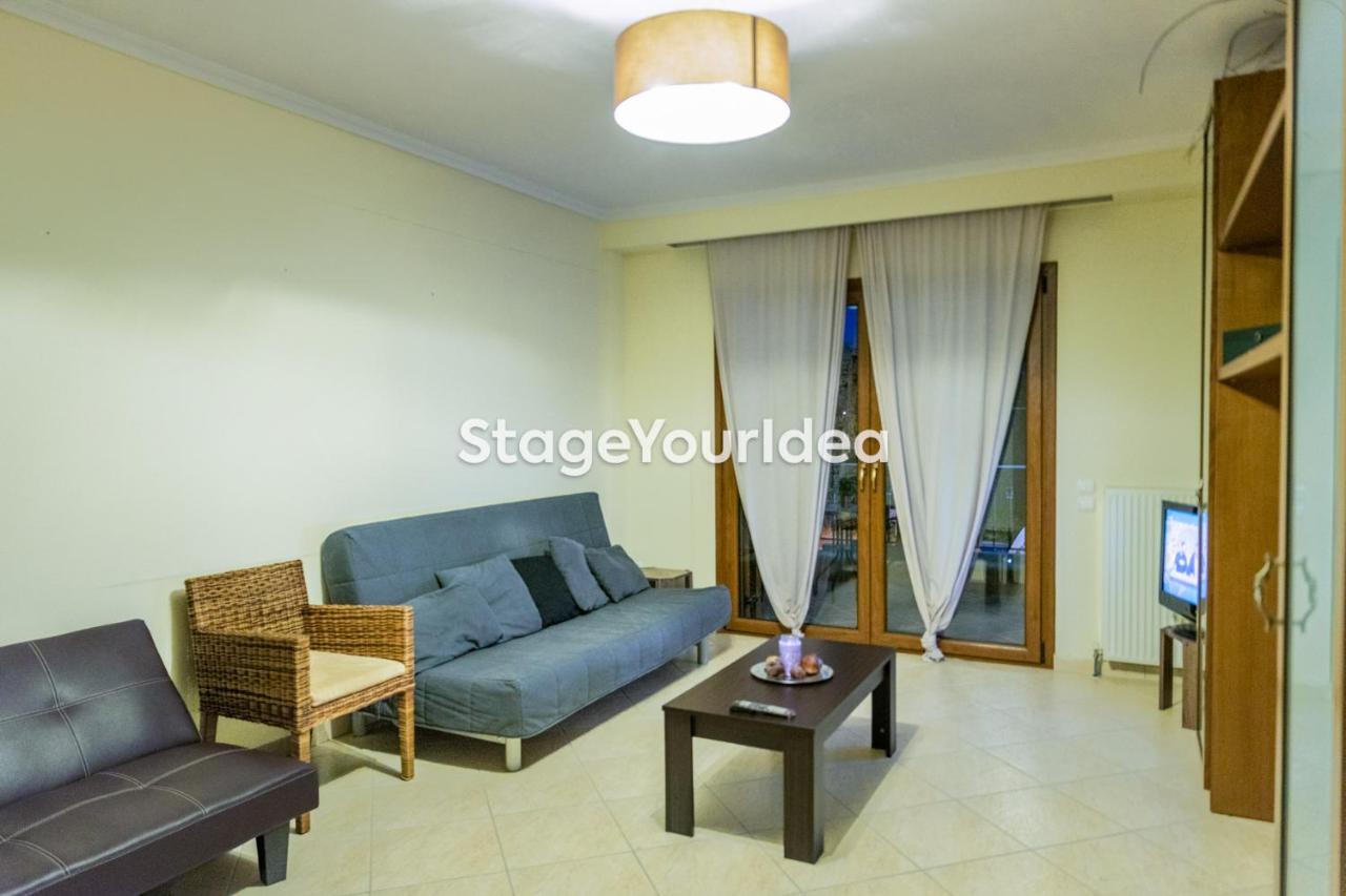 Lux apartment - one bedroom , living room , kitchen , bathroom - for 1 to 7 people, also for parties & gatherings up to 25 people, only 15 minutes from Thessaloniki city center and 8' minutes from Thessaloniki airport - 5