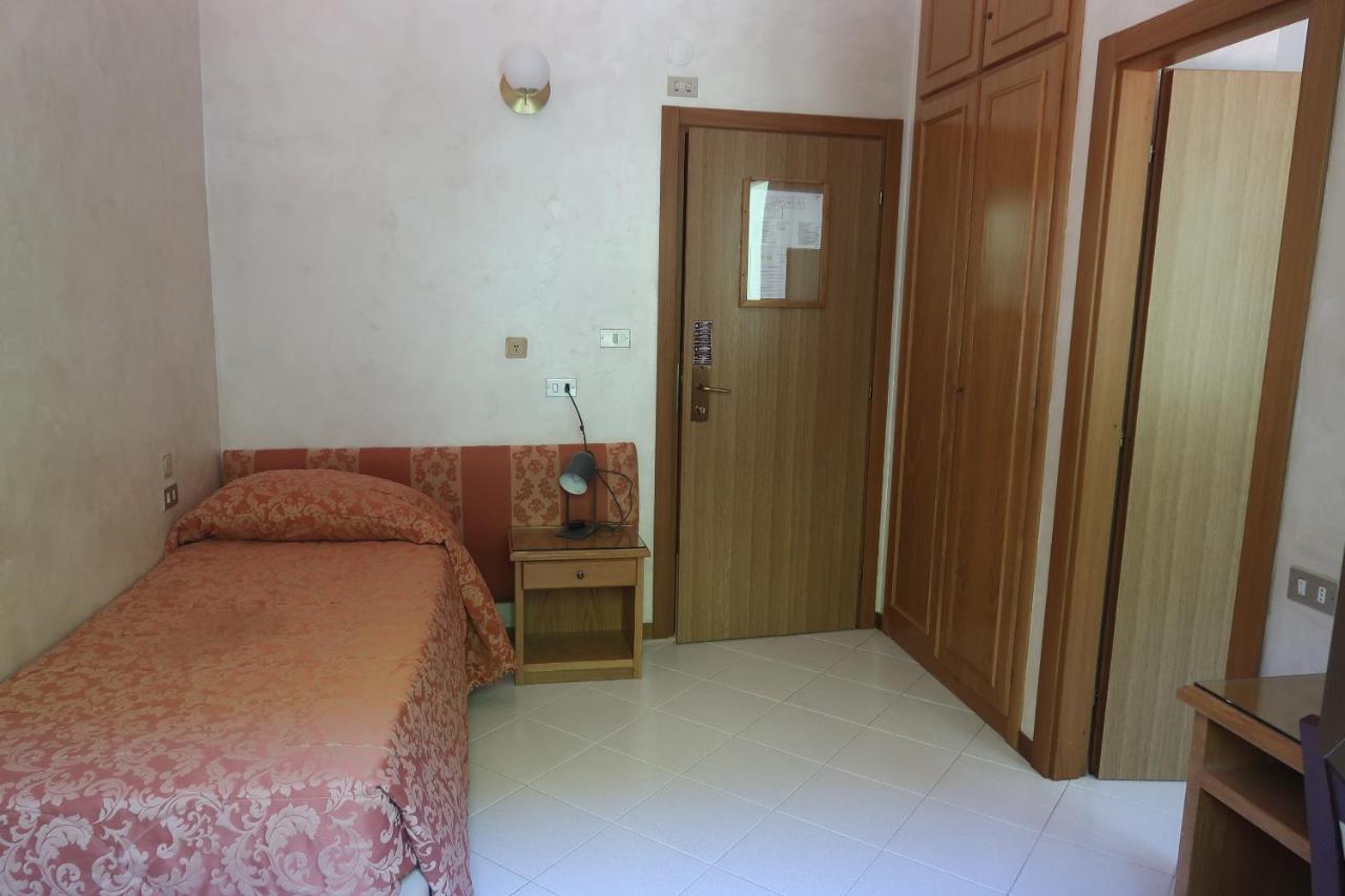 Hotel Garni del Lago photo 2