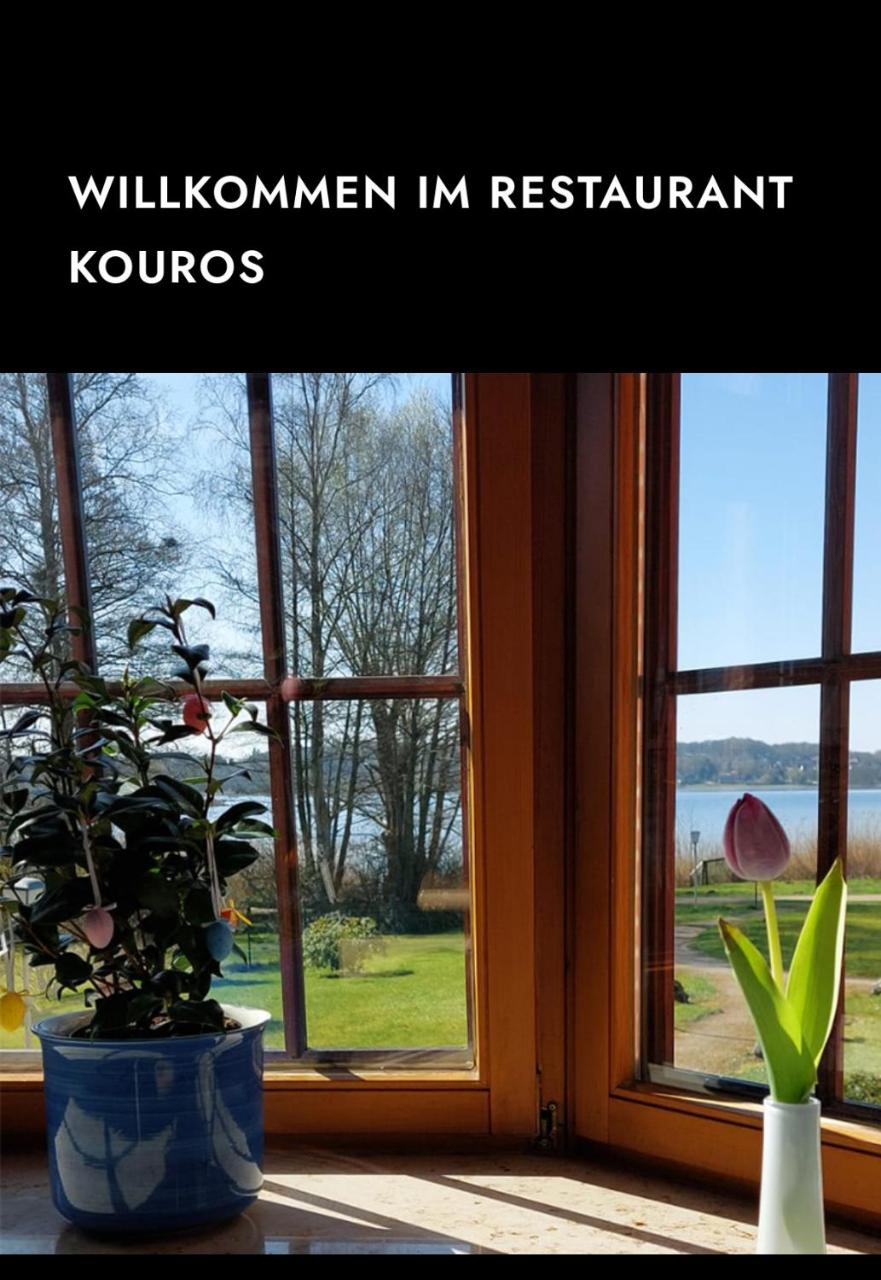 Landhaus am See mit Strandkorb in Scharbeutz - 2