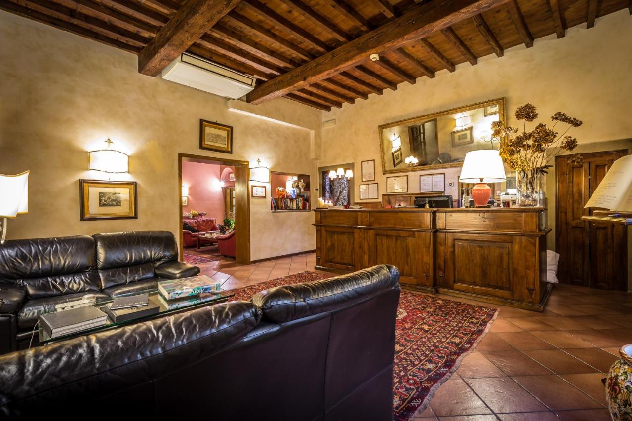 Photo - Hotel Mario's