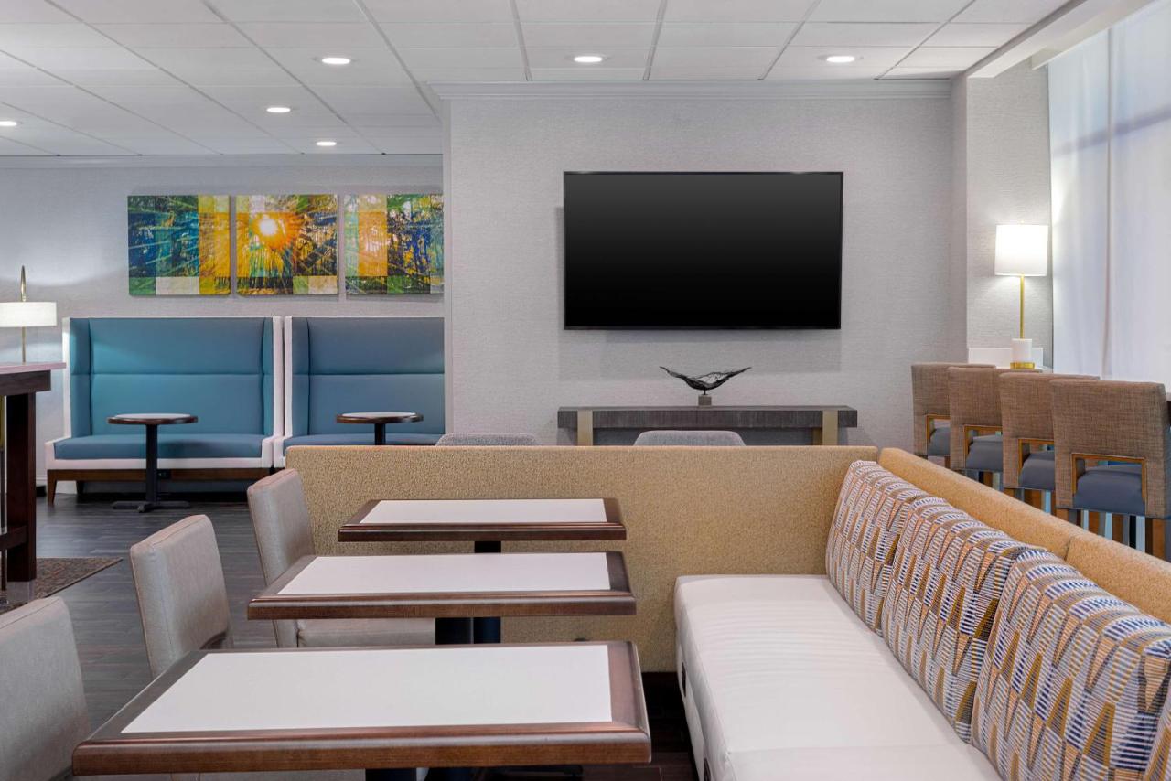 Photo - Hampton Inn Tallahassee-Central