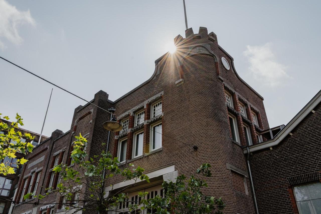 Hotel De Hallen - 2