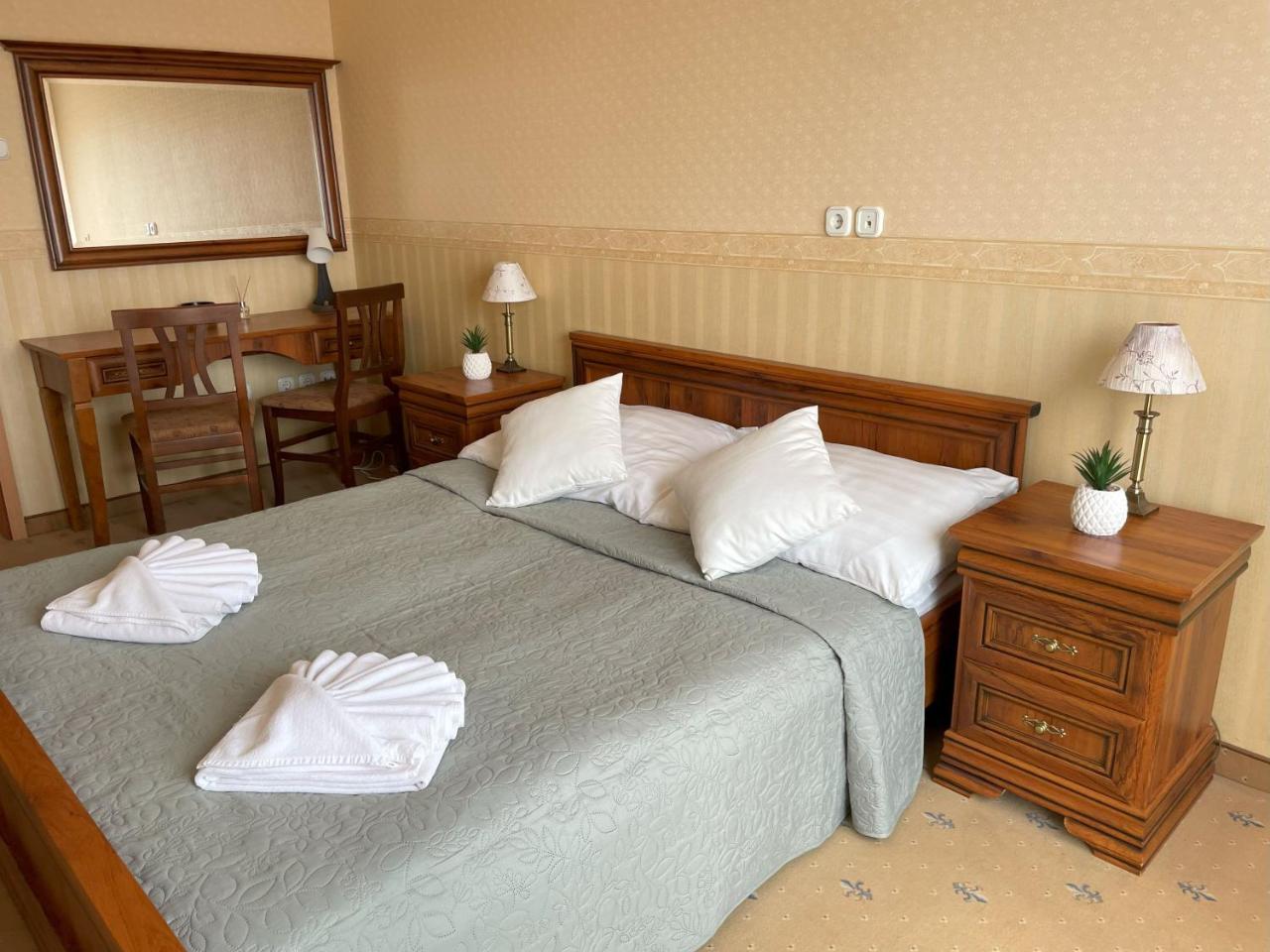 König Hotel photo 2