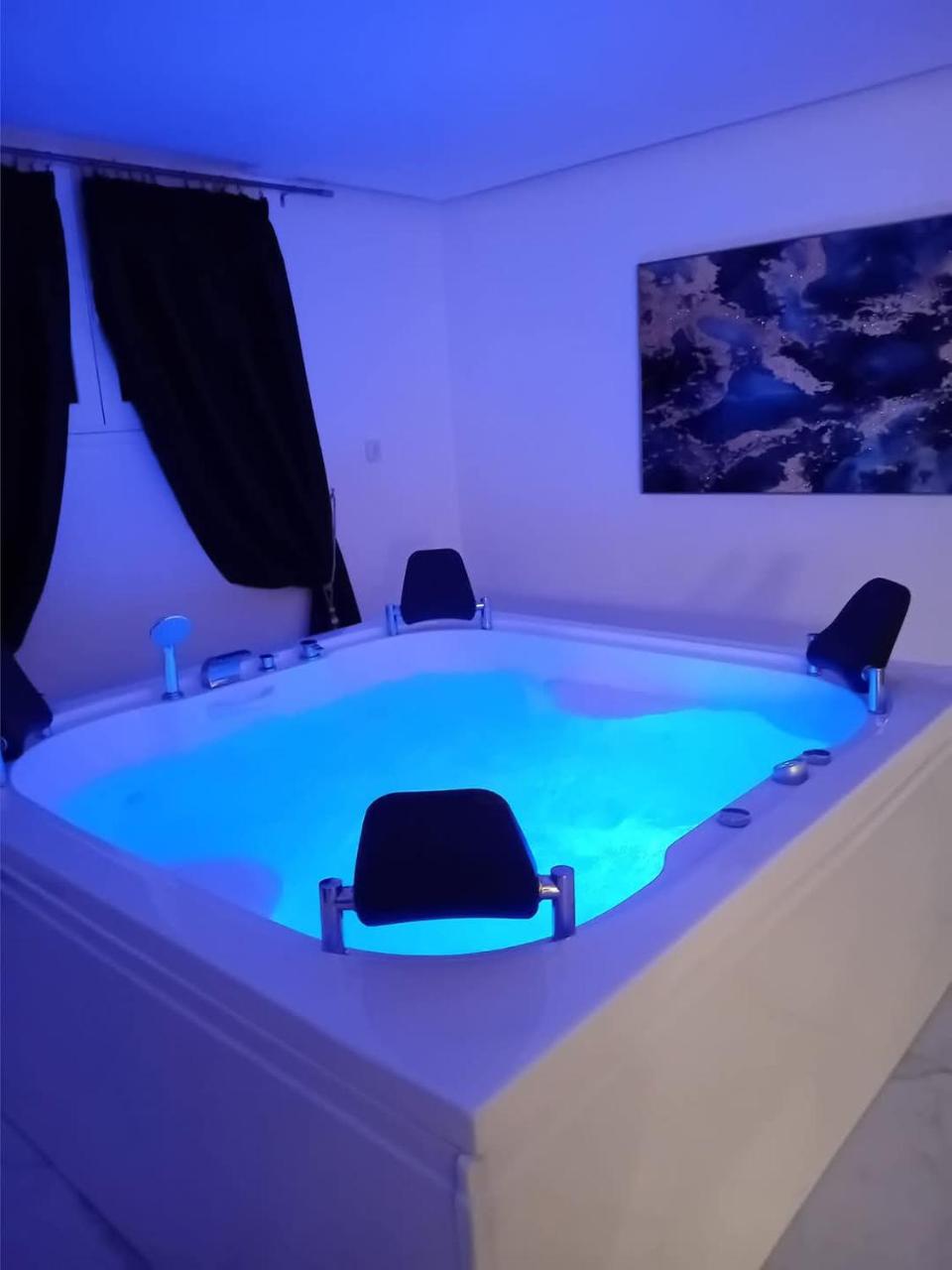 Meteora Grande luxury suite & spa villa - 6