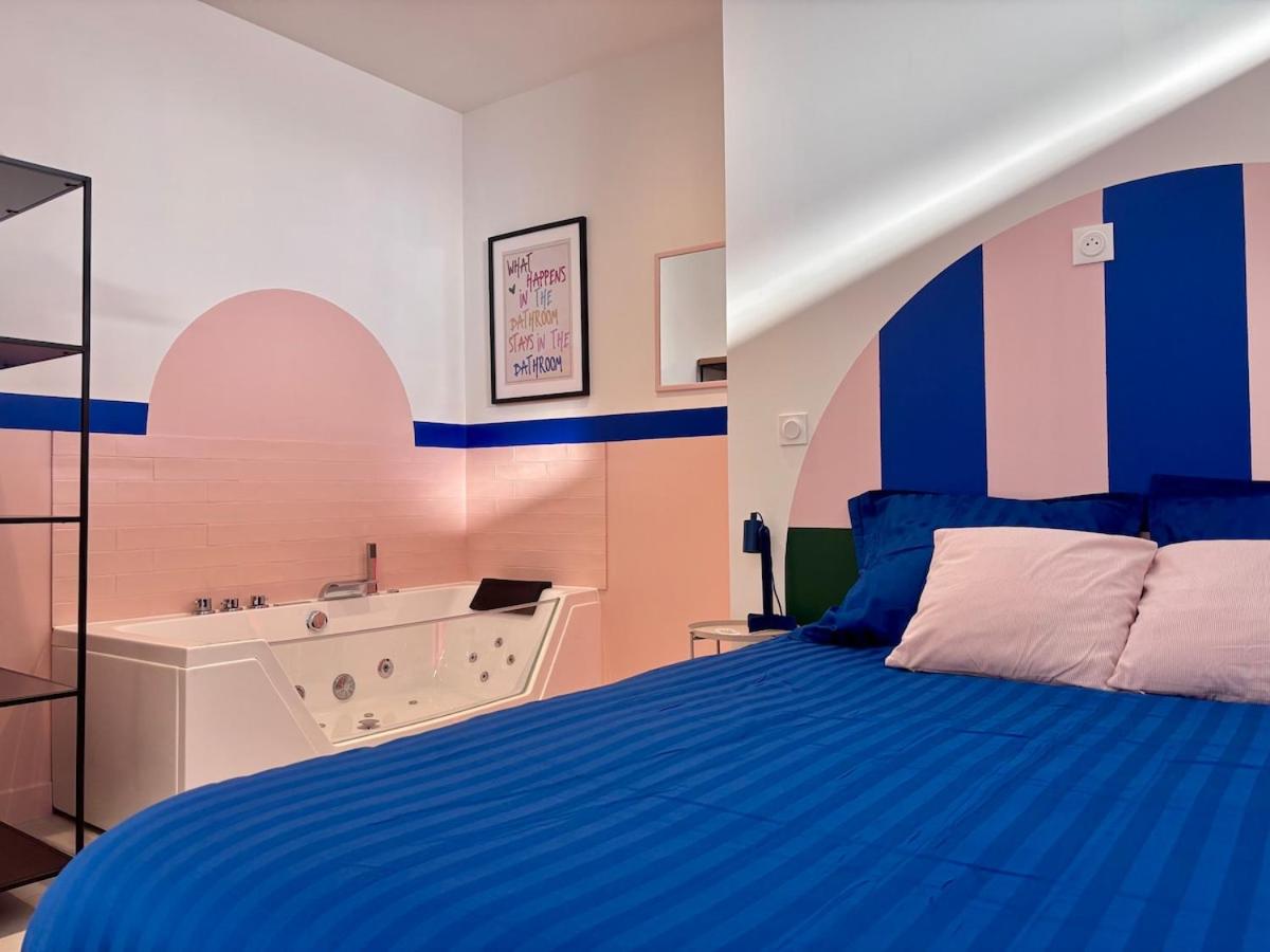 Appartement Thème Années 60' l Baignoire Jets l Clim l Netflix - 5