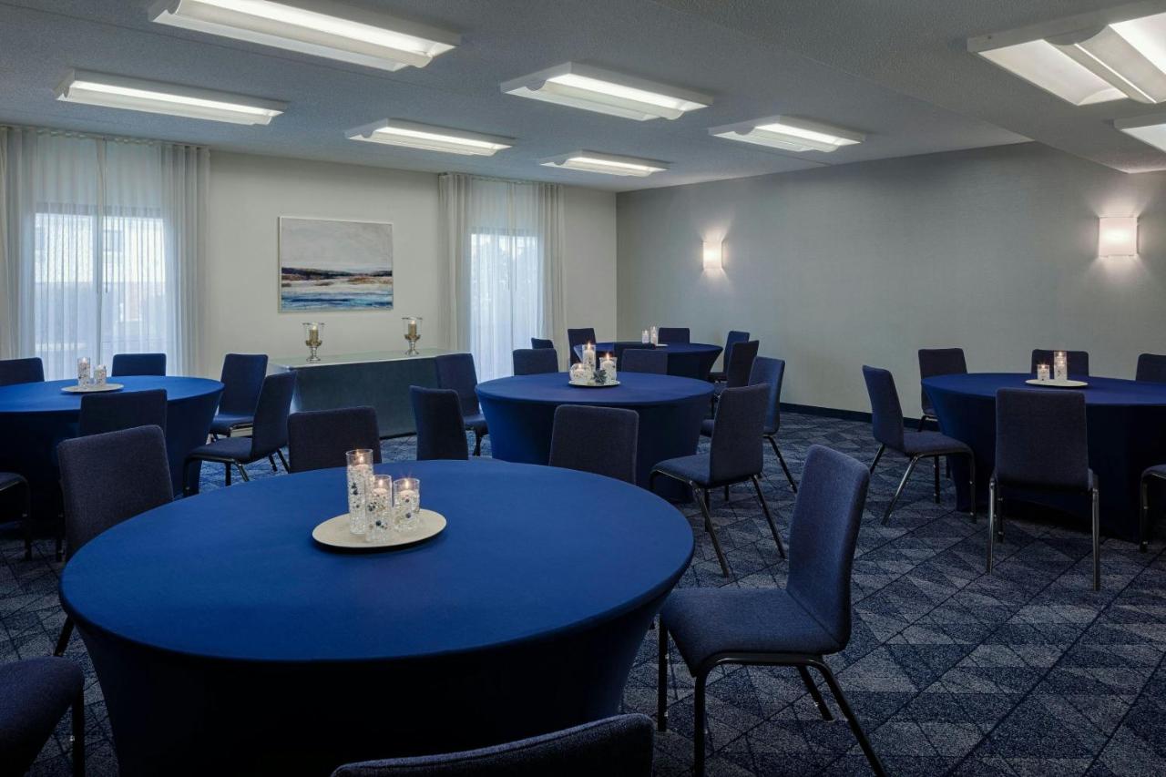 Courtyard by Marriott Dayton South photo 2