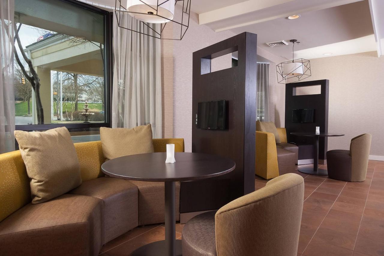 Courtyard by Marriott Greenville-Spartanburg Airport photo 4