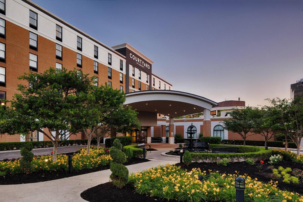 Photo - Courtyard by Marriott Springfield Downtown