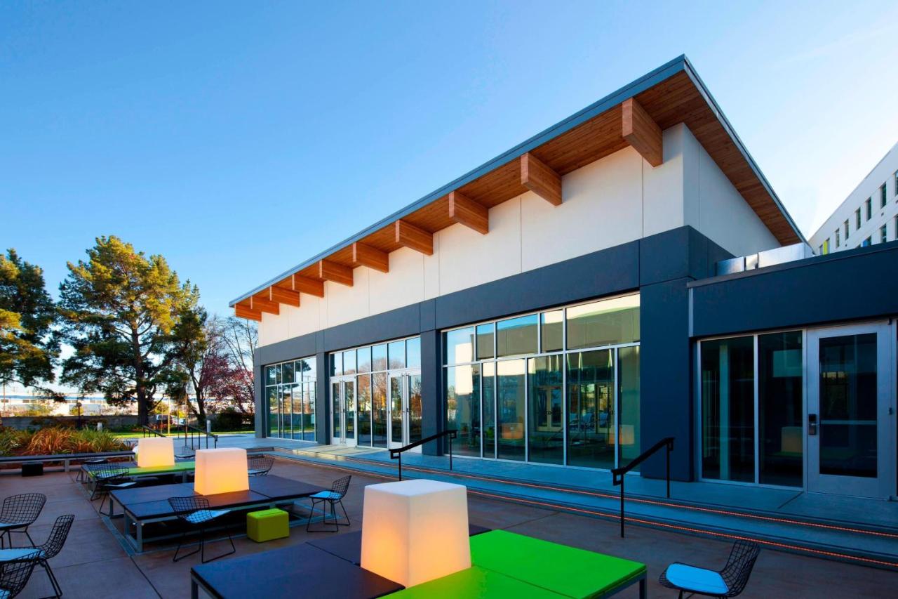Aloft by Marriott San Francisco Airport photo 3