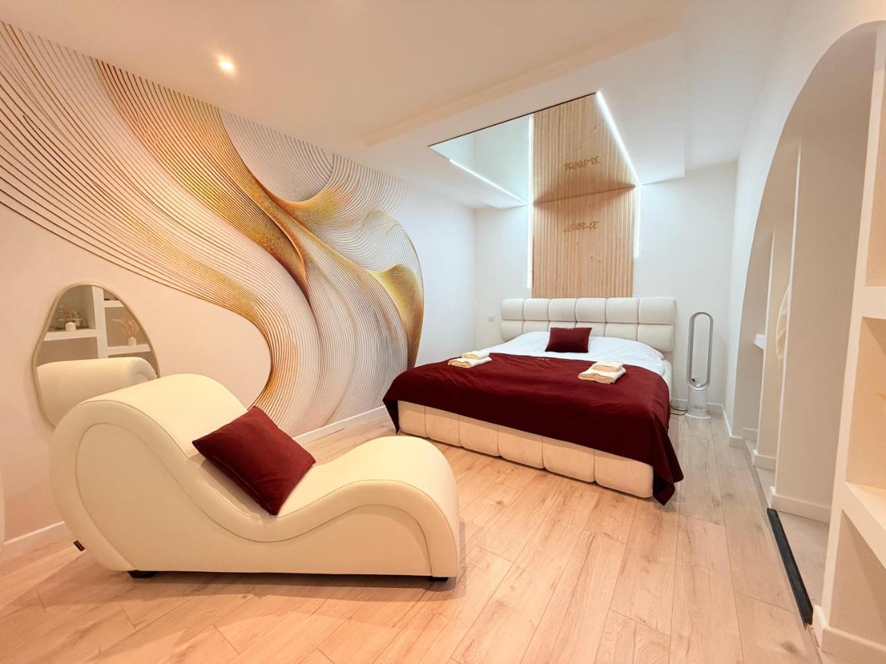 Suite Privative Spa Jacuzzi Sauna - Proche Montpellier - 3
