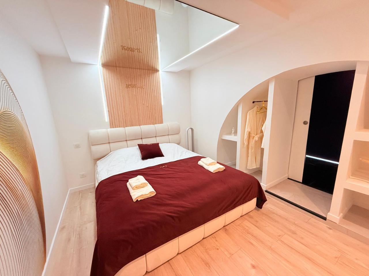 Suite Privative Spa Jacuzzi Sauna - Proche Montpellier - 4