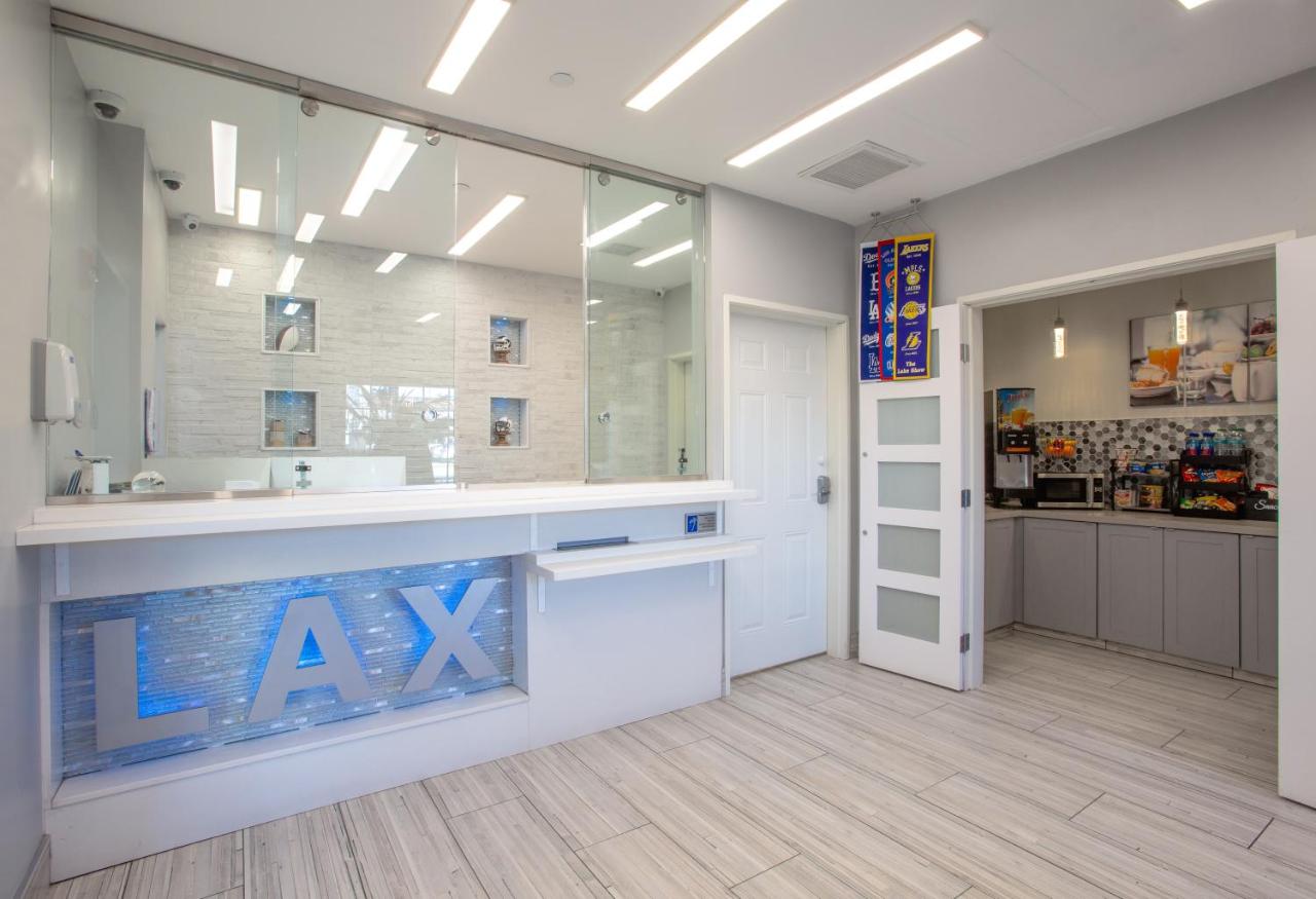 Photo - Super 8 By Wyndham Inglewood/lax/la Airport