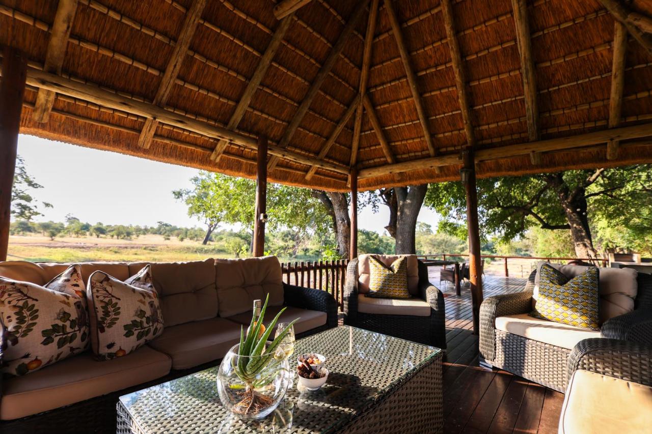 Senalala Safari Lodge