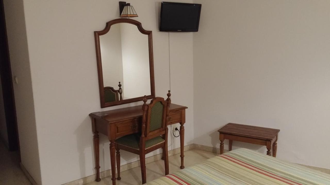 Hotel Serantes photo 3