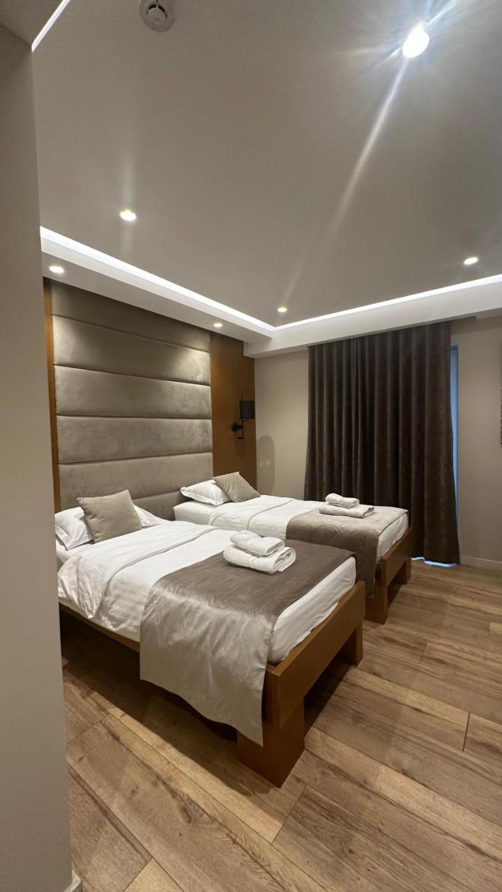 Hotel Queen photo 4