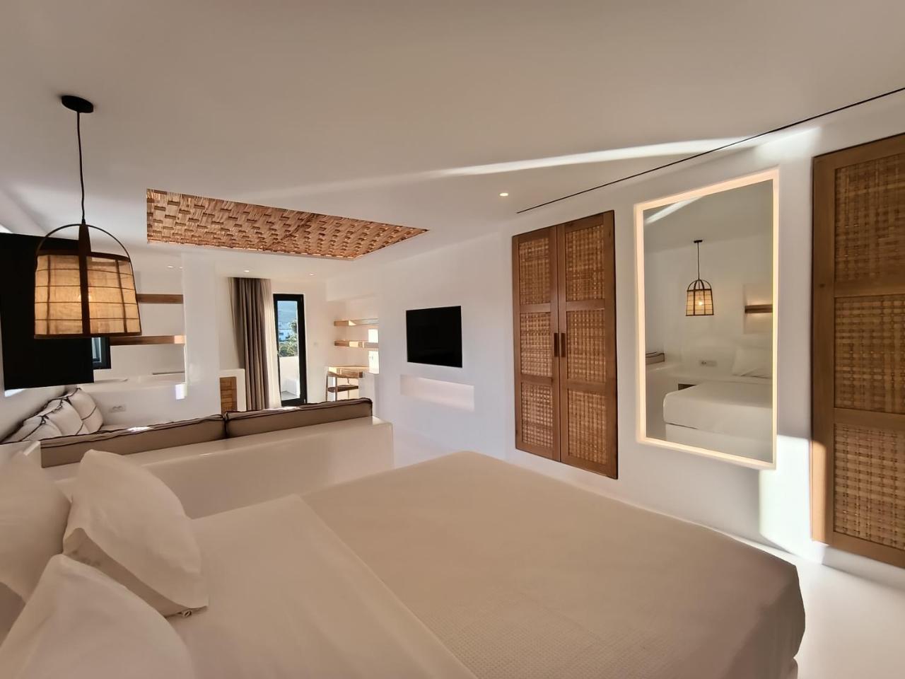 Yialos Ios Hotel