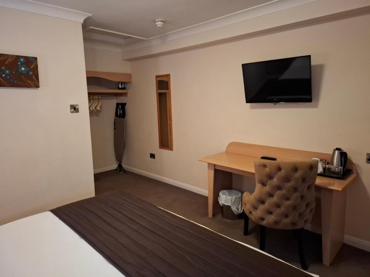 Foto - Borough Arms Hotel