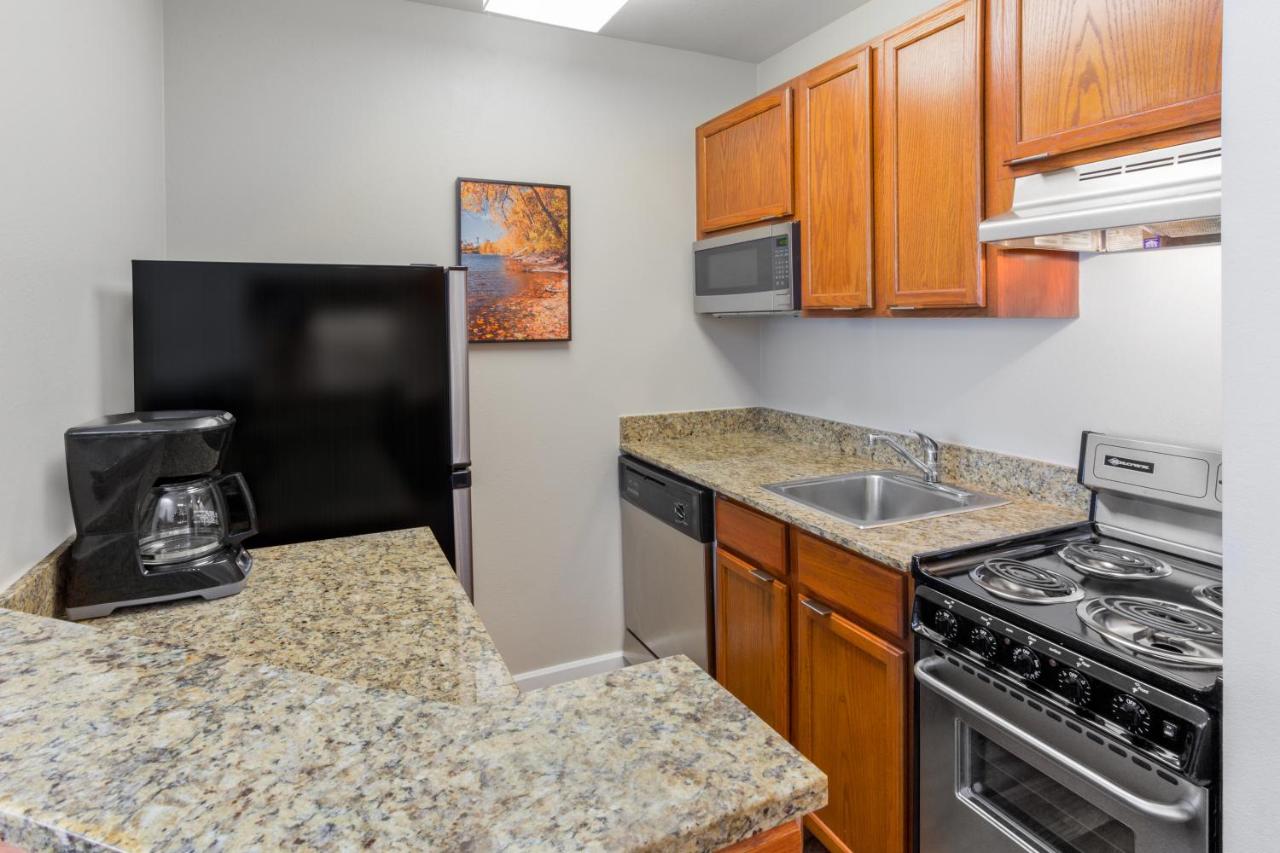 Photo - TownePlace Suites Minneapolis West/St. Louis Park
