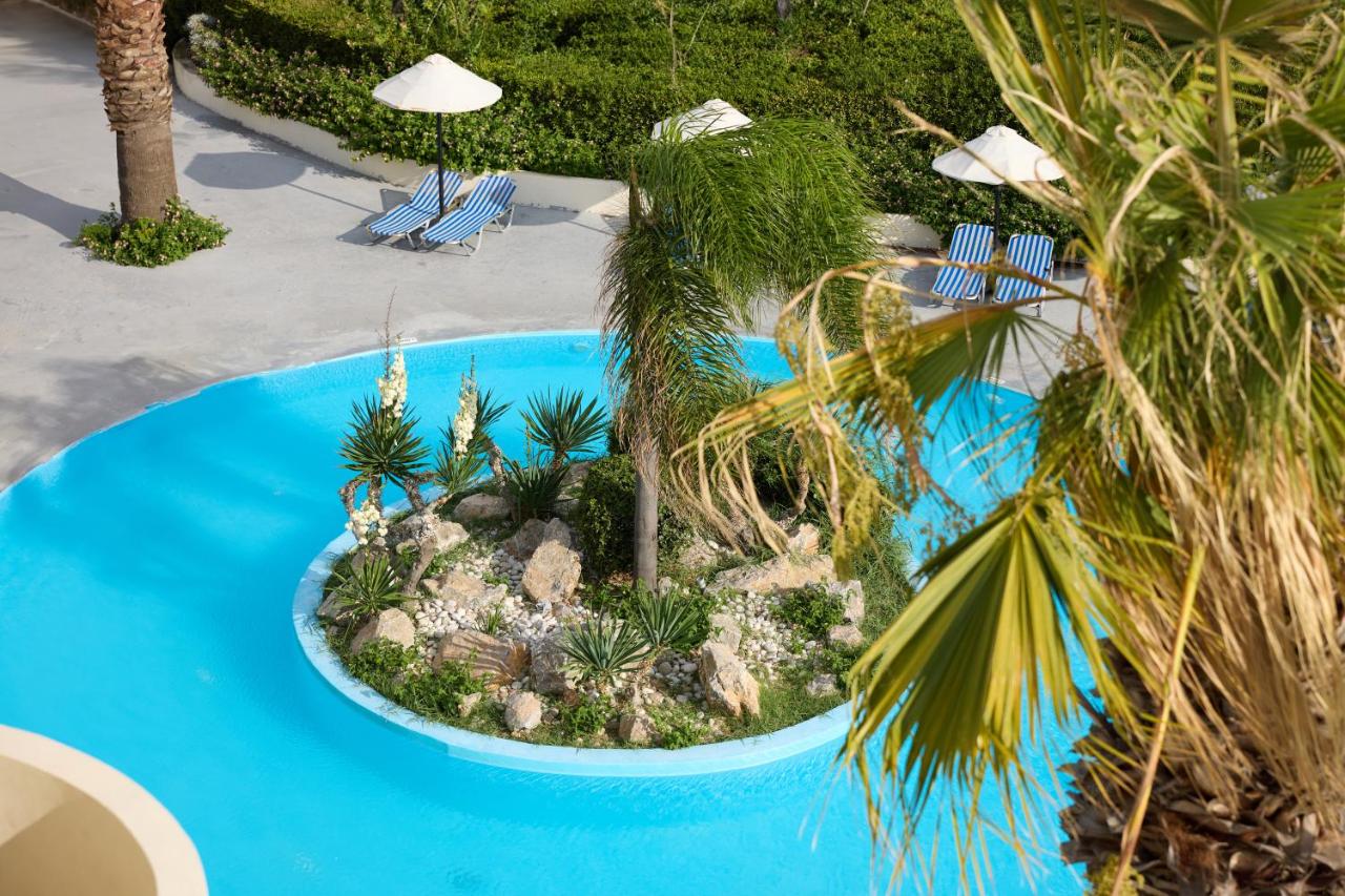 Blue Bay Beach Resort - 5