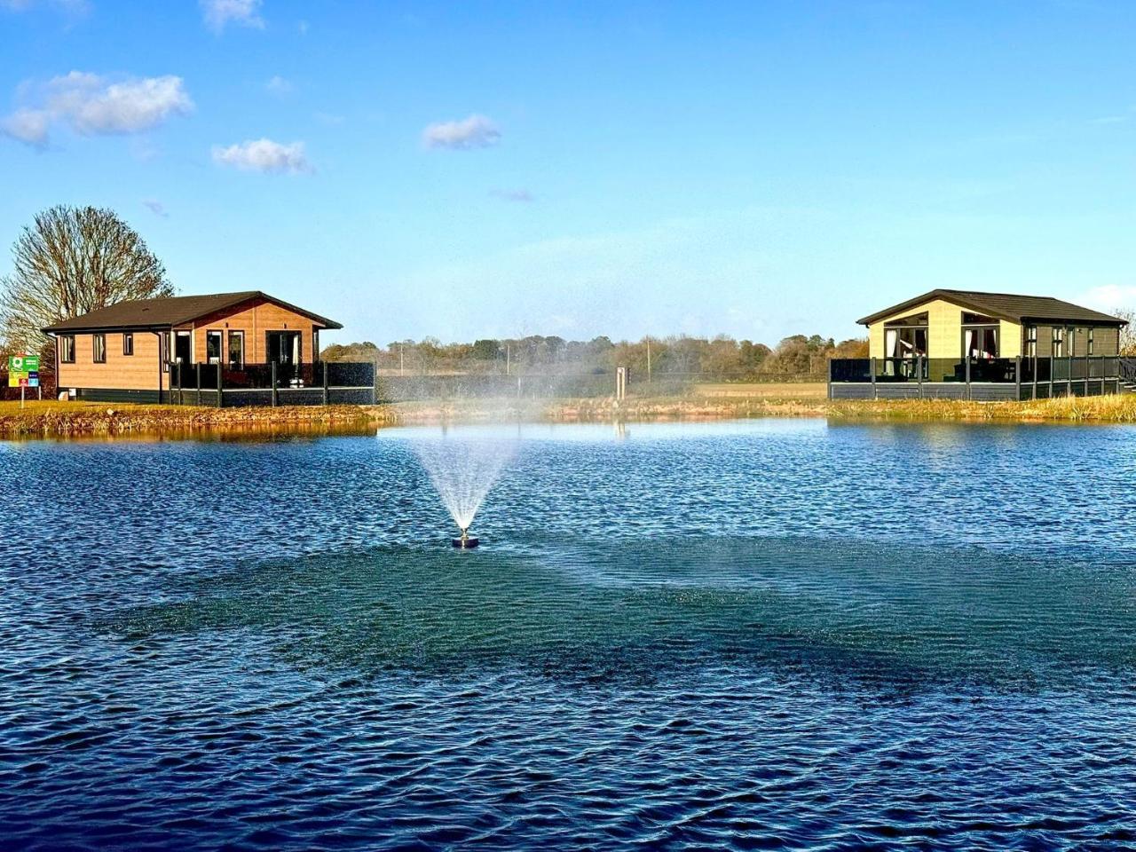 Sure Studio by Best Western Brackenborough Lakes & Resort