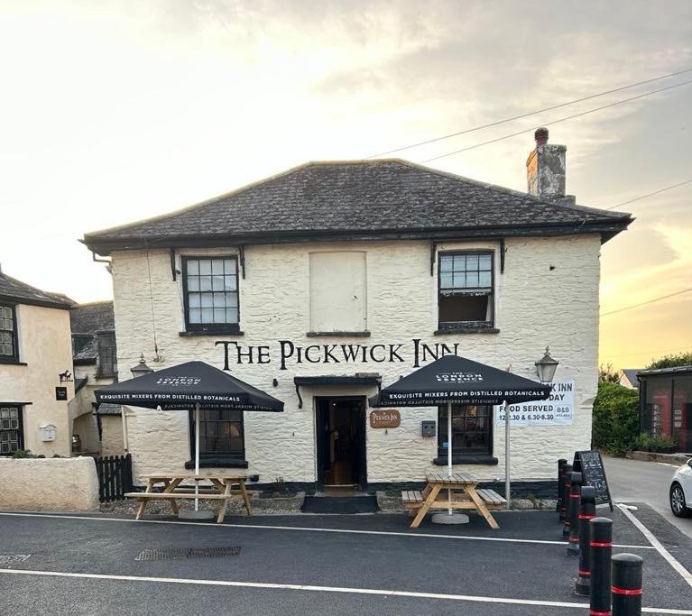 The Pickwick Inn