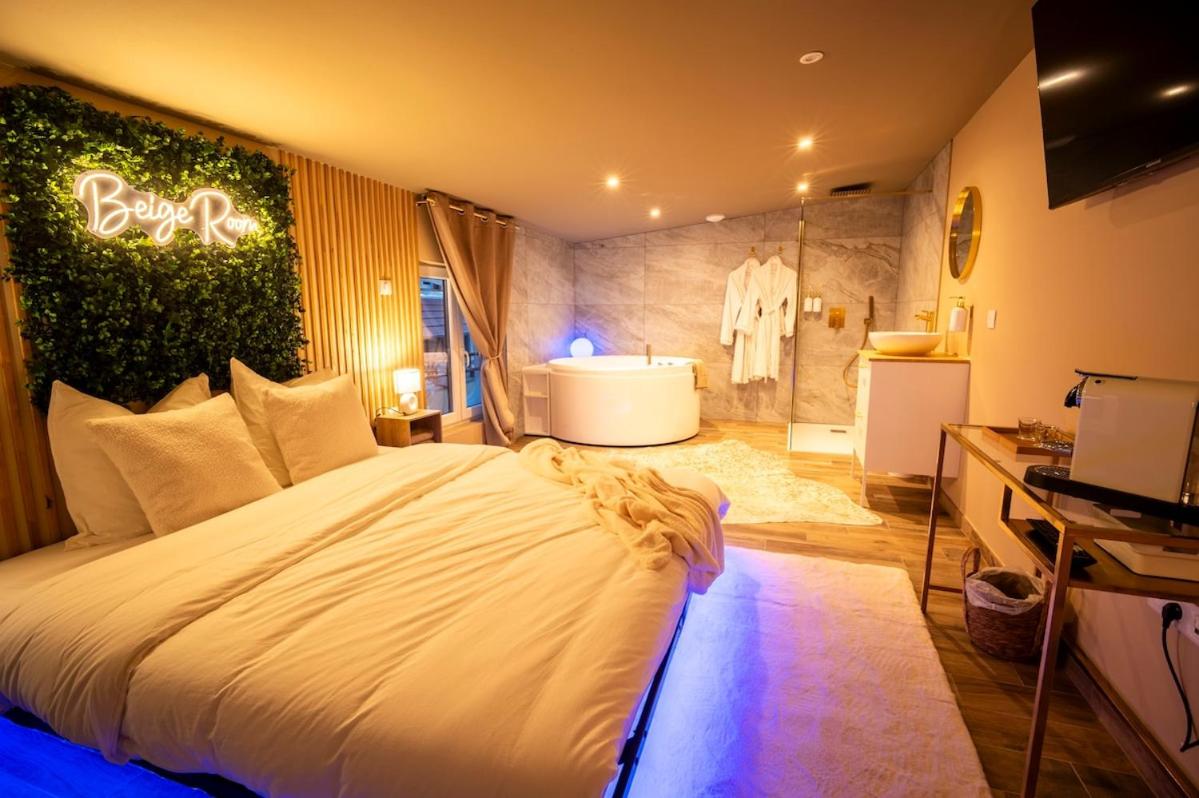 Spa beige room - 2