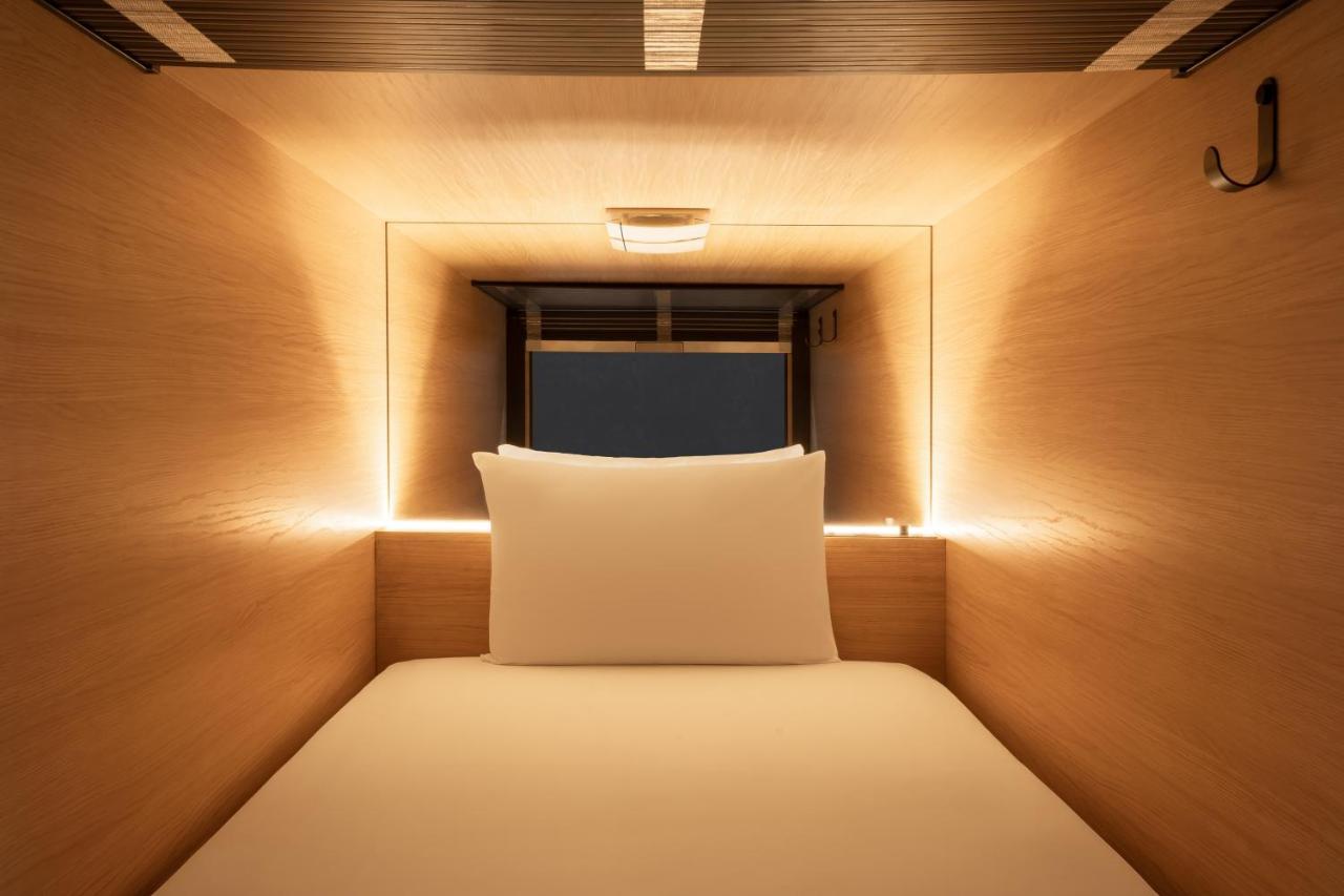 Zedwell Capsule Hotel Piccadilly Circus - 3