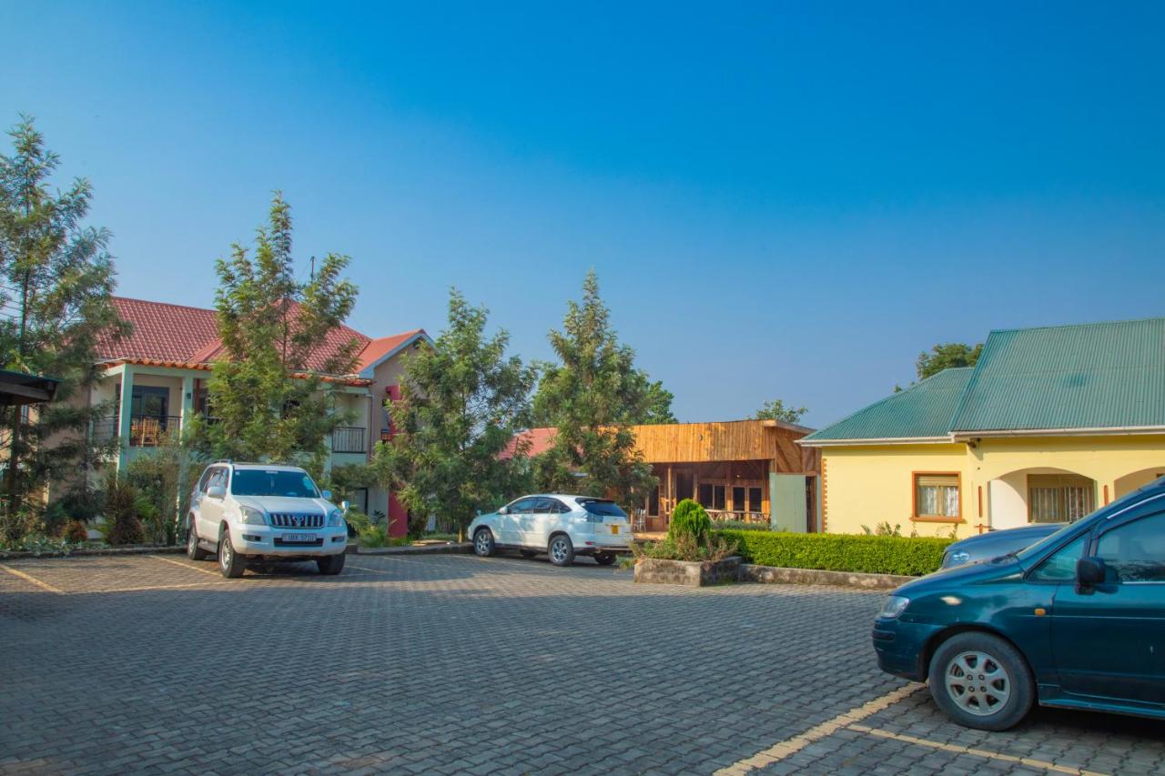 SILVER OAKS HOTEL Boma photo 2
