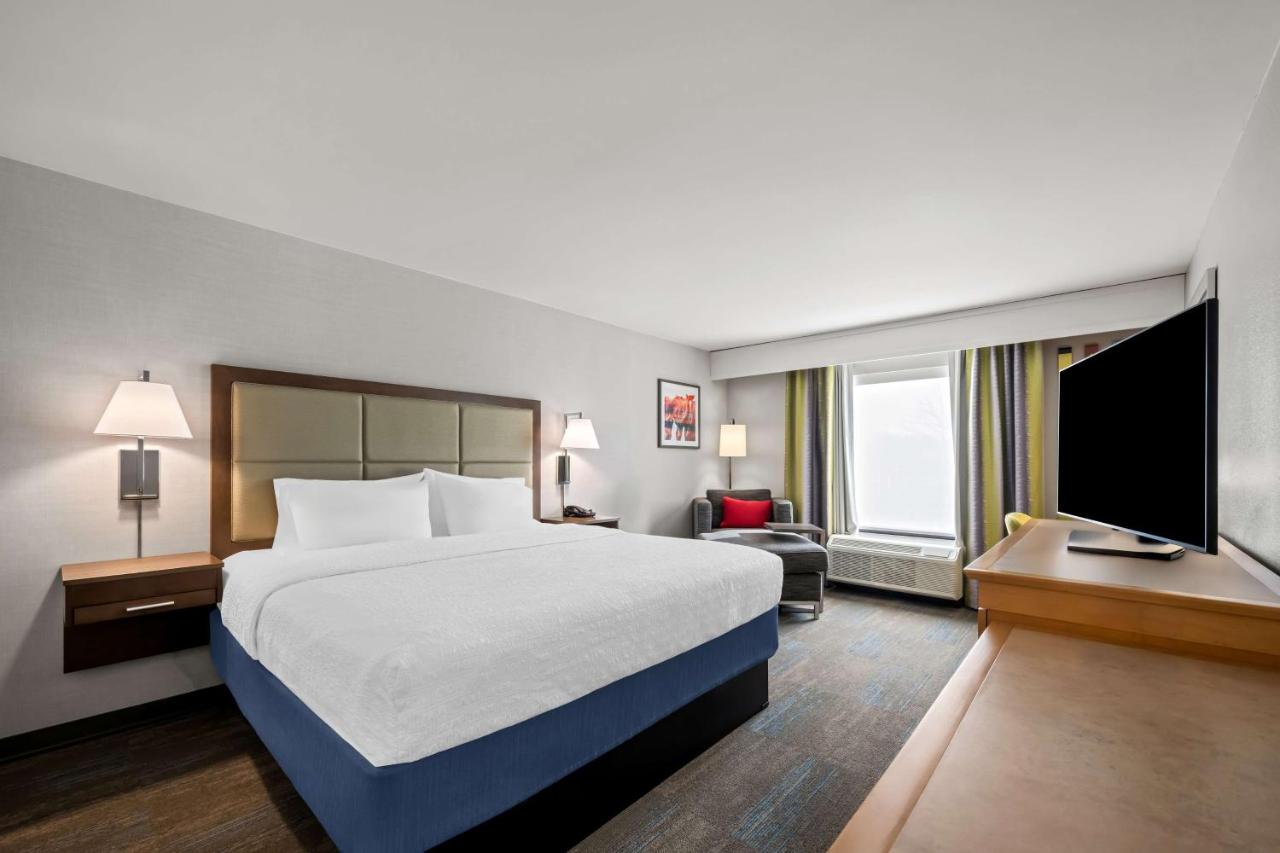 Hampton Inn & Suites Wilson-I-95 photo 2
