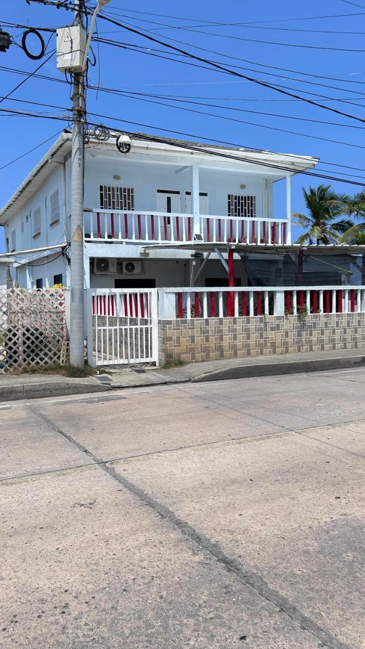 Apartamentos Rocky Cay Bay photo 4