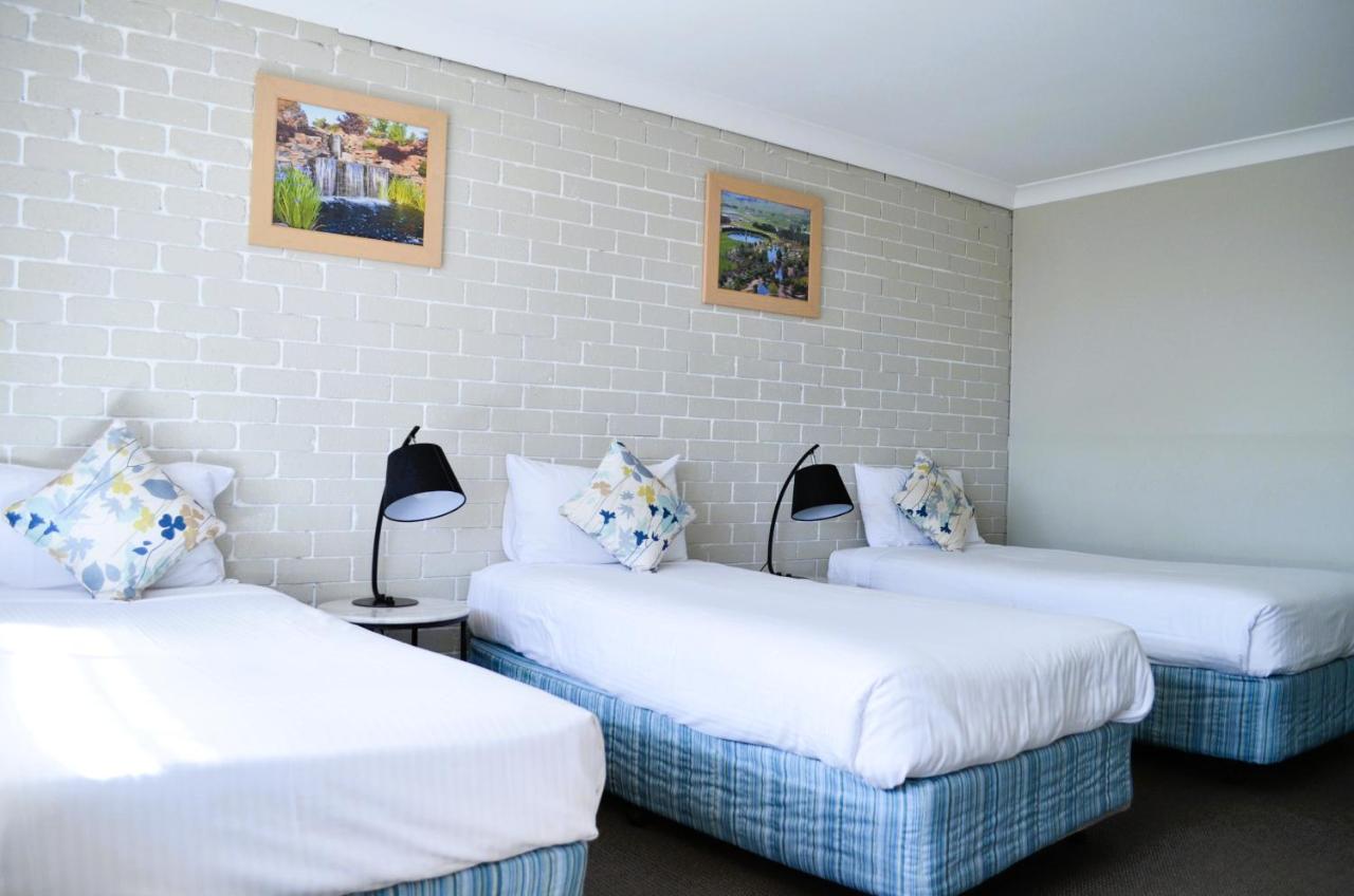 Bathurst Motor Inn photo 2