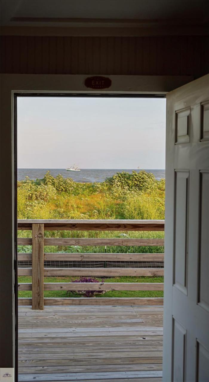 Blue Dolphin Inn and Cottages photo 4