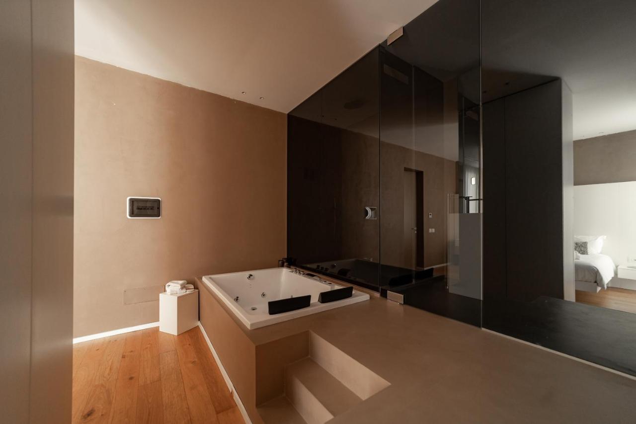 Amorgiù Luxury Suites - 3