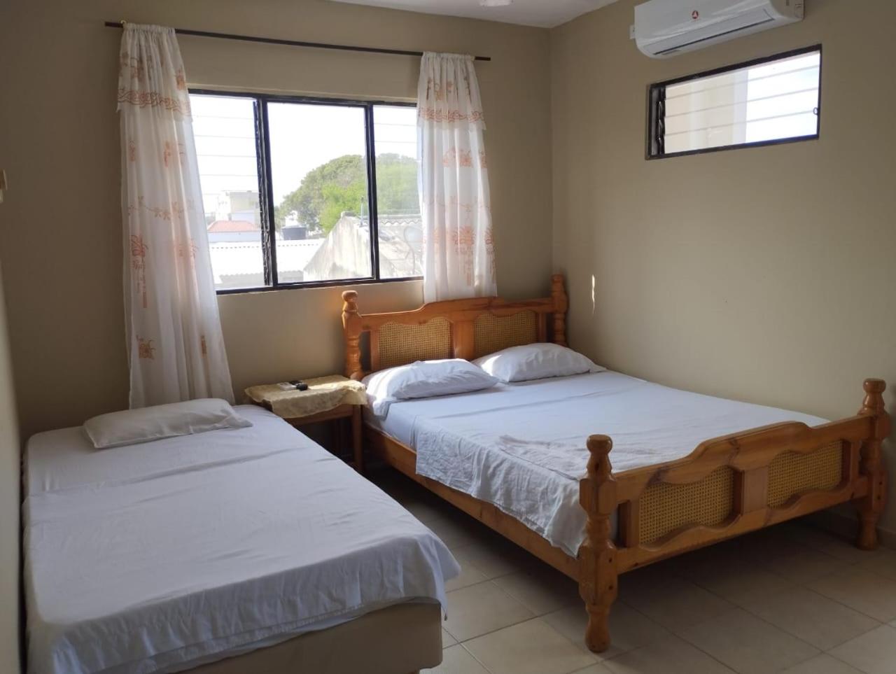 Hotel Almirante Padilla photo 4