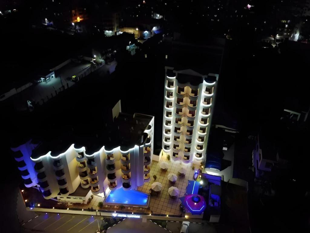 Sapphire Hotel