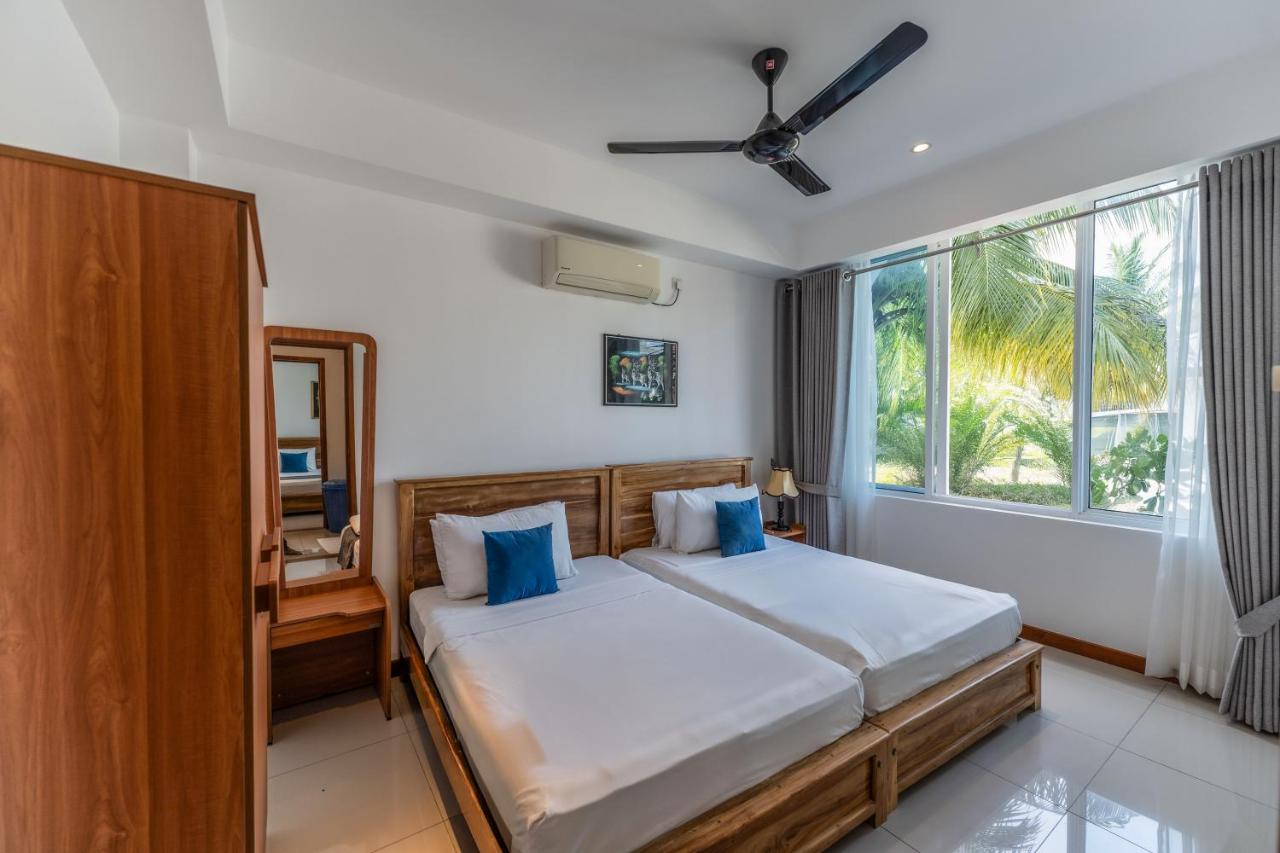 Oceanfront Condos Nilaveli by ICC photo 4