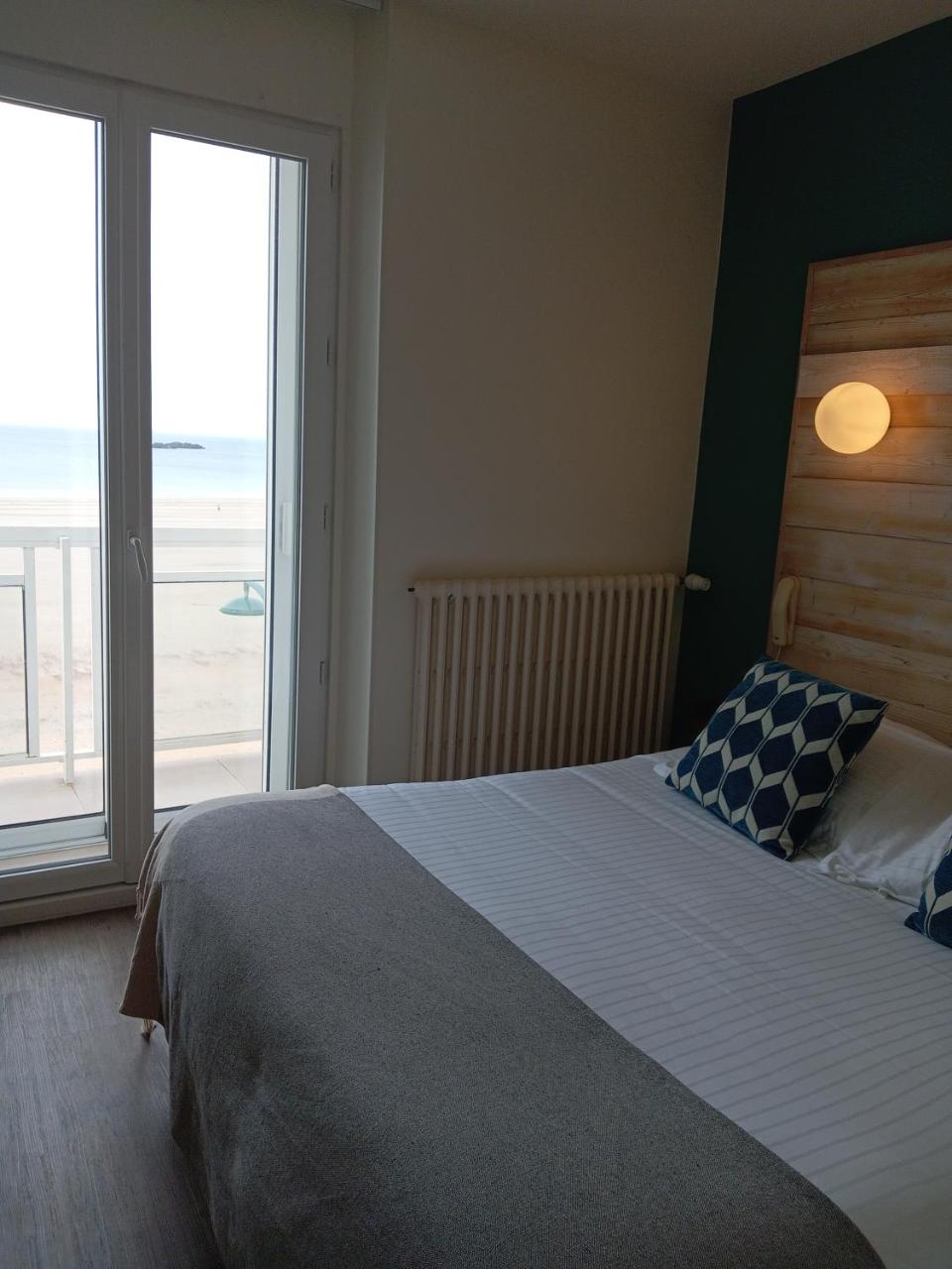 Hôtel Alba Saint-Malo Plage du Sillon photo 2